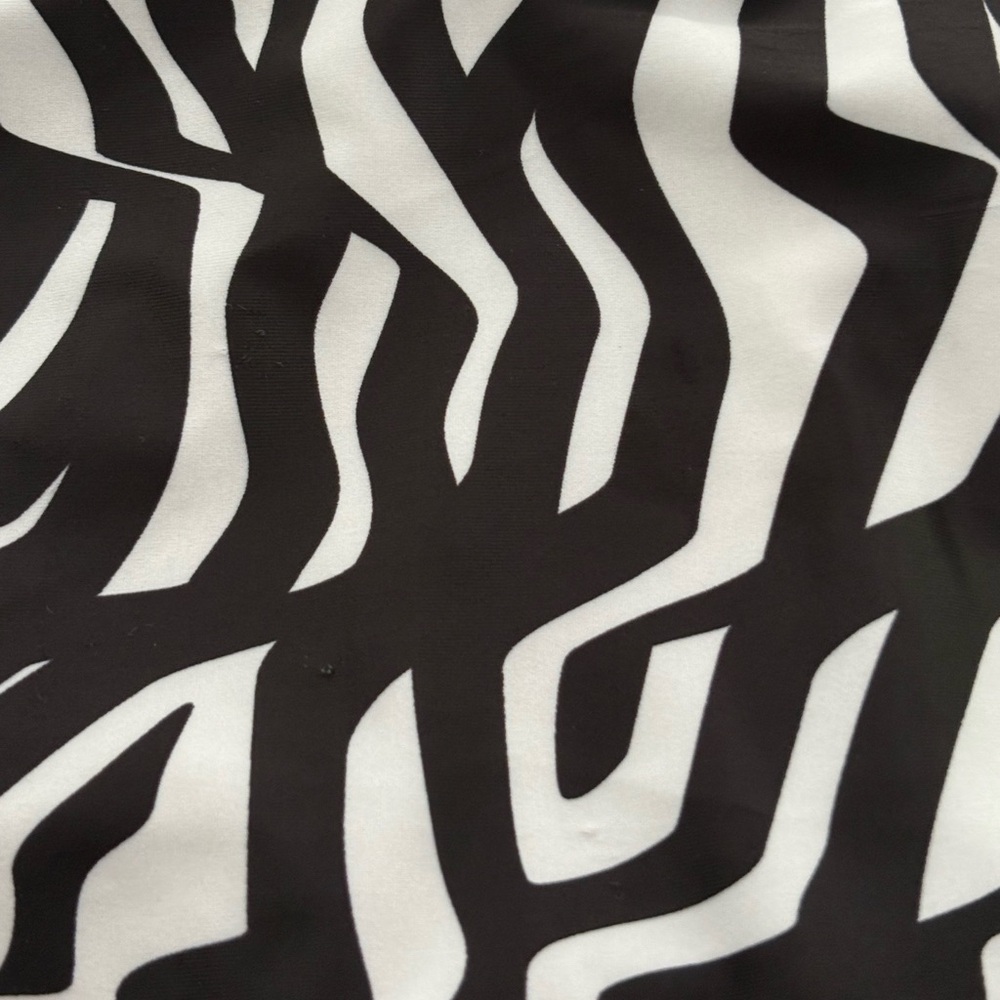NWT Shelloha Girls One Piece Swimsuit - Picture 7 of 7